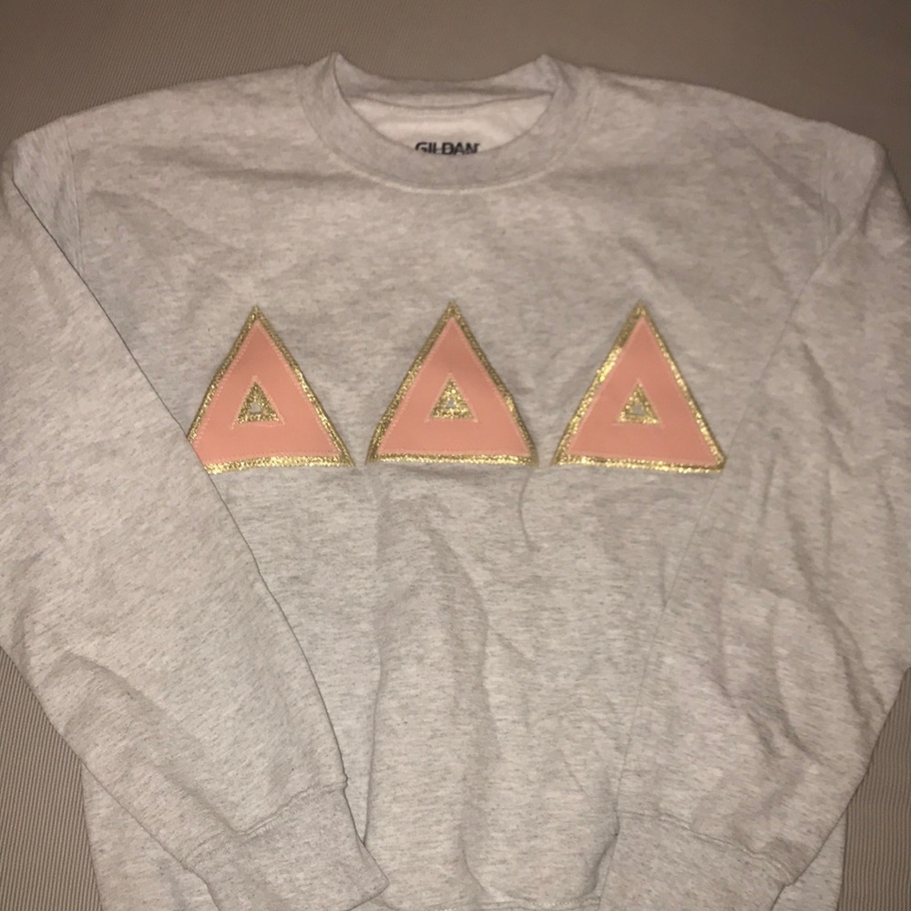 Tri delta sorority letters size small